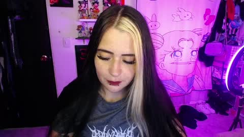 Snapshot of stephani_rousso chatting on 03/31/26, 11:49 joha cosmo online show from 03/31/26, 11:49