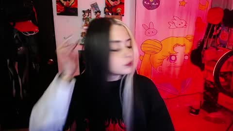 Snapshot of stephani_rousso chatting on 04/09/26, 11:10 joha cosmo online show from 04/09/26, 11:10