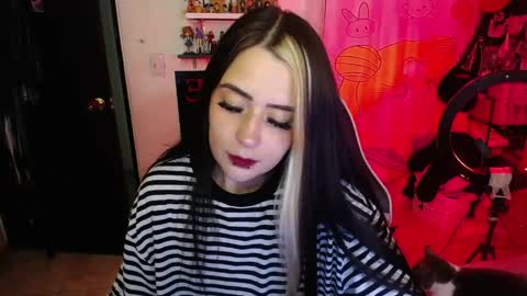 Snapshot of stephani_rousso chatting on 04/21/26, 11:07 joha cosmo online show from 04/21/26, 11:07