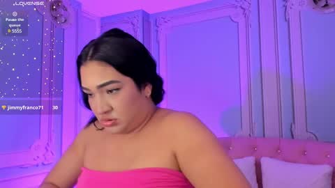 Snapshot of stephania_diamond chatting on 01/09/25, 08:34 online show from 01/09/25, 08:34