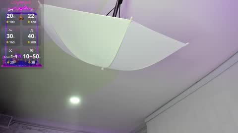 Snapshot of stephania_diamond chatting on 02/07/25, 02:08 online show from 02/07/25, 02:08