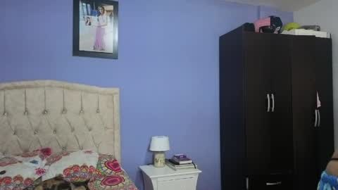 Stephania online show from 05/14/26, 03:19