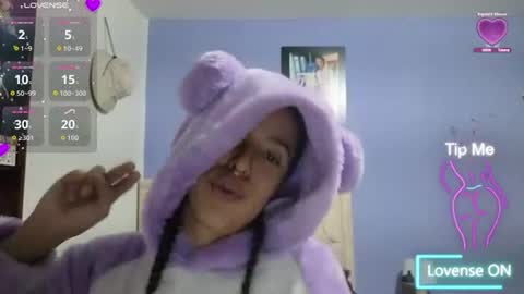 Snapshot of stephania_t chatting on 07/02/26, 02:12 Stephania online show from 07/02/26, 02:12
