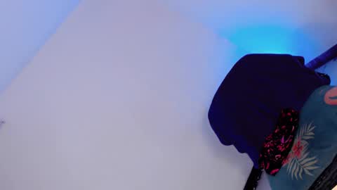 STEPHANIE online show from 02/12/25, 09:31