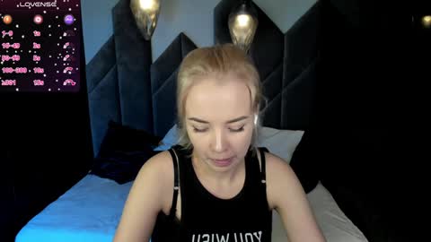 Stephanie Sea online show from 02/05/25, 05:52