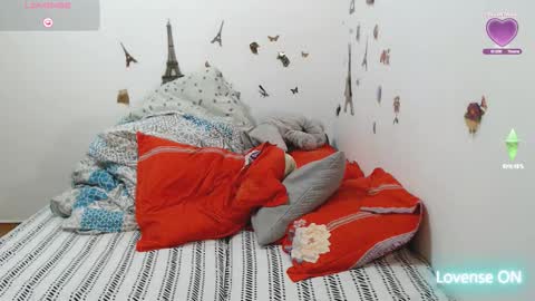 Stephanie   online show from 02/06/26, 11:35