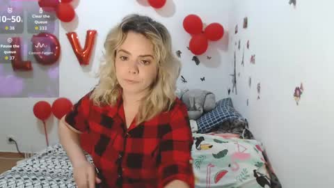 Stephanie   online show from 05/19/26, 08:53
