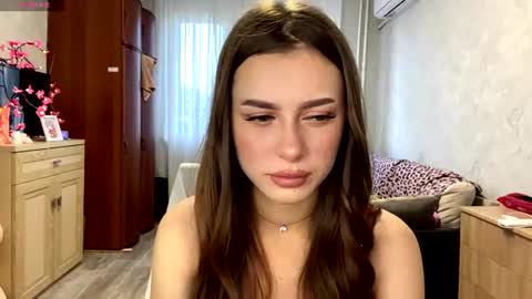 Snapshot of stephaniflicek chatting on 06/24/26, 04:06 Stephani online show from 06/24/26, 04:06