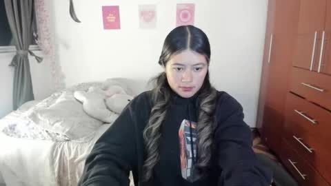 Stephanie  online show from 11/21/25, 01:48