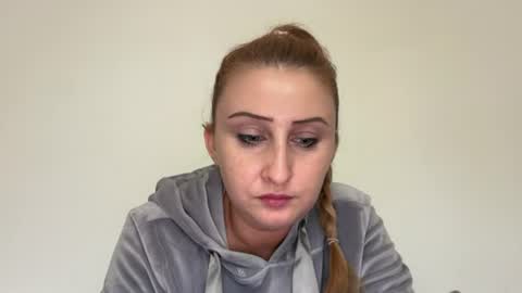 Stephany online show from 06/15/26, 10:50