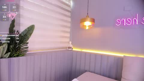 Stephany  online show from 05/07/26, 04:34