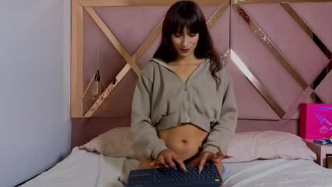 stephany_grand online show from 02/11/26, 05:18