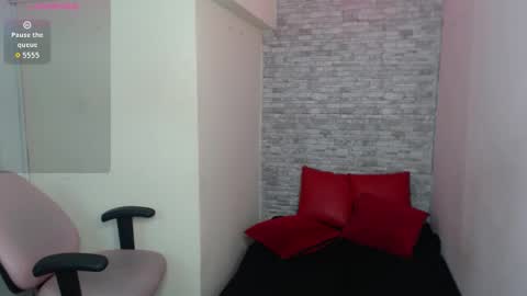 Snapshot of stephany_rodriguez_ chatting on 09/22/25, 12:29 stephany_rodriguez_ online show from 09/22/25, 12:29