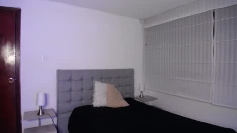 Snapshot of stephany_rodriguez_ chatting on 10/18/25, 02:18 stephany_rodriguez_ online show from 10/18/25, 02:18