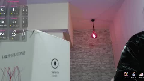 Snapshot of stephany_rodriguez_ chatting on 10/19/25, 01:23 stephany_rodriguez_ online show from 10/19/25, 01:23