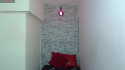 Snapshot of stephany_rodriguez_ chatting on 10/24/25, 11:06 stephany_rodriguez_ online show from 10/24/25, 11:06