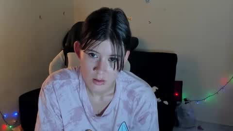 Snapshot of stephany_uwu chatting on 03/08/26, 02:04 Stephany independient model online show from 03/08/26, 02:04