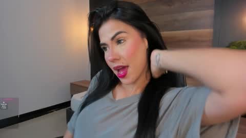 Snapshot of stephanya_ chatting on 12/20/25, 07:10 S T E P H A N Y A online show from 12/20/25, 07:10