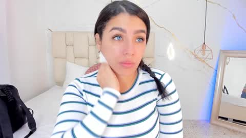 Snapshot of stephanysc chatting on 01/27/25, 09:55 Stefanny online show from 01/27/25, 09:55