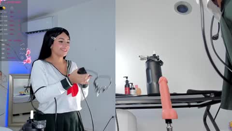 Snapshot of stephanysc chatting on 02/02/25, 05:32 Stefanny online show from 02/02/25, 05:32