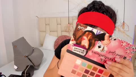 Snapshot of stephanysc chatting on 02/04/25, 10:13 Stefanny online show from 02/04/25, 10:13