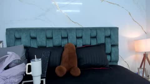 Snapshot of stephanysc chatting on 11/14/25, 12:09 Stefanny online show from 11/14/25, 12:09