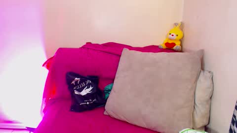 Snapshot of stephanyyx1 chatting on 03/06/26, 04:53 stephanyyx1 online show from 03/06/26, 04:53