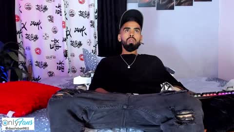    ................     online show from 01/14/25, 04:25