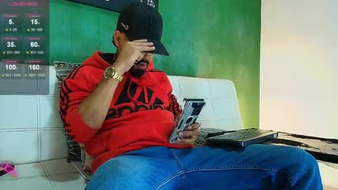 Snapshot of stephenbrown_ chatting on 04/15/26, 03:57 ................ online show from 04/15/26, 03:57