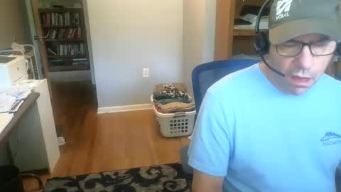 Snapshot of stephenhal9 chatting on 09/13/25, 03:12 stephenhal9 online show from 09/13/25, 03:12