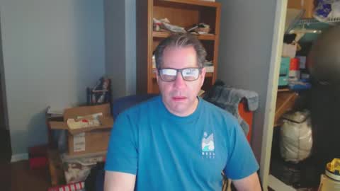 stephenhal9 online show from 12/19/25, 07:04