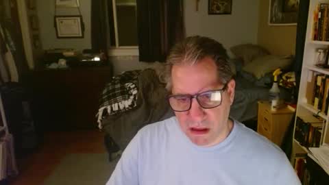 Snapshot of stephenhal9 chatting on 04/03/26, 03:59 stephenhal9 online show from 04/03/26, 03:59