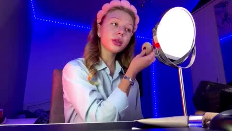 Stef online show from 02/15/26, 03:09