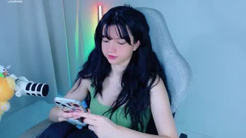 stephy online show from 10/19/25, 12:33