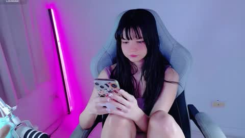 Snapshot of stephybrown chatting on 03/25/26, 11:55 stephy online show from 03/25/26, 11:55