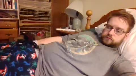 Ian23602 online show from 10/12/25, 02:54