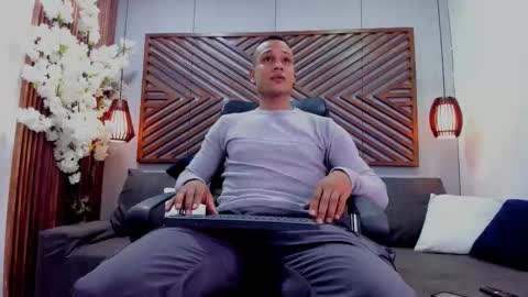    online show from 02/04/26, 08:03