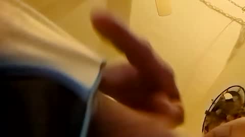 Snapshot of sterng123 chatting on 12/09/24, 08:44 sterng123 online show from 12/09/24, 08:44