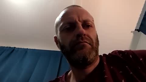 Snapshot of sterng123 chatting on 01/12/25, 03:49 sterng123 online show from 01/12/25, 03:49