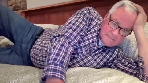 Snapshot of steve988279 chatting on 02/24/25, 10:47 Steve online show from 02/24/25, 10:47