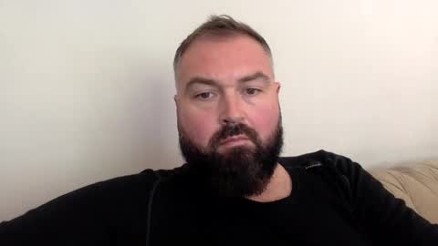 Snapshot of steve__1980 chatting on 09/21/25, 01:35 steve__1980 online show from 09/21/25, 01:35