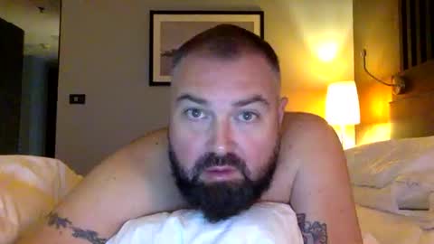 Snapshot of steve__1980 chatting on 12/17/25, 11:11 steve__1980 online show from 12/17/25, 11:11