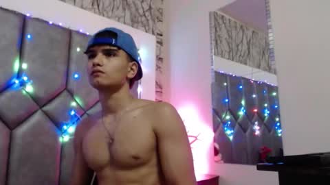 Snapshot of steve_hotman_ chatting on 03/07/26, 02:03 Steve Hotman online show from 03/07/26, 02:03