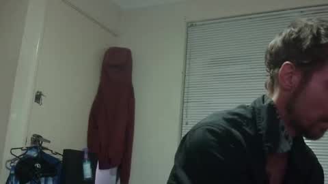 Snapshot of steveaussie chatting on 02/06/25, 06:35 Australian420 online show from 02/06/25, 06:35