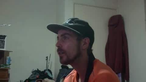 Snapshot of steveaussie chatting on 02/08/25, 07:27 Australian420 online show from 02/08/25, 07:27