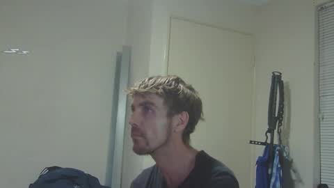 Snapshot of steveaussie chatting on 03/01/25, 02:13 Australian420 online show from 03/01/25, 02:13