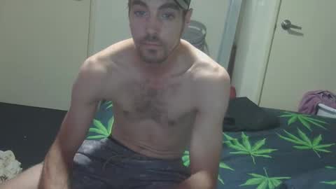 Snapshot of steveaussie chatting on 03/03/25, 03:42 Australian420 online show from 03/03/25, 03:42