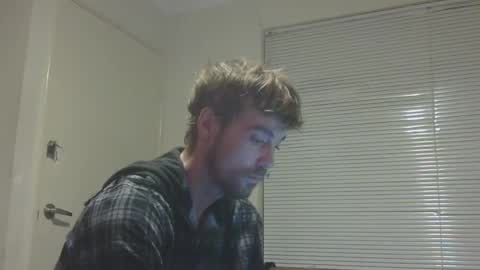 Snapshot of steveaussie chatting on 03/08/25, 07:20 Australian420 online show from 03/08/25, 07:20