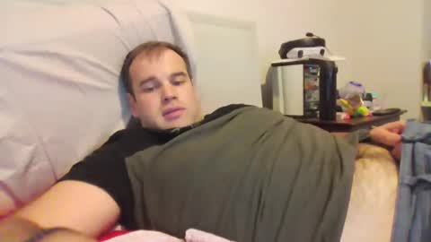 Snapshot of stevebrooks91 chatting on 02/07/25, 02:40 Steven online show from 02/07/25, 02:40