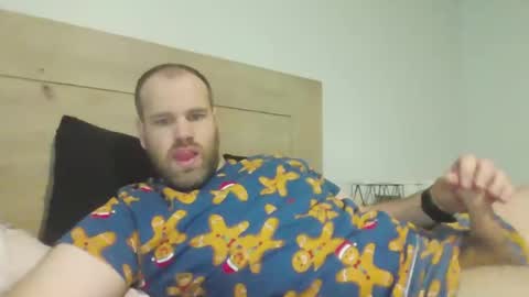 Snapshot of stevebrooks91 chatting on 10/21/25, 09:37 Steven online show from 10/21/25, 09:37